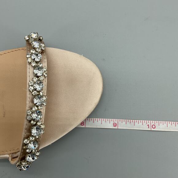 NEW Jewel by Badgley Mischka Women’s Danni Satin Sandals Beige Size 6 - Picture 8 of 11
